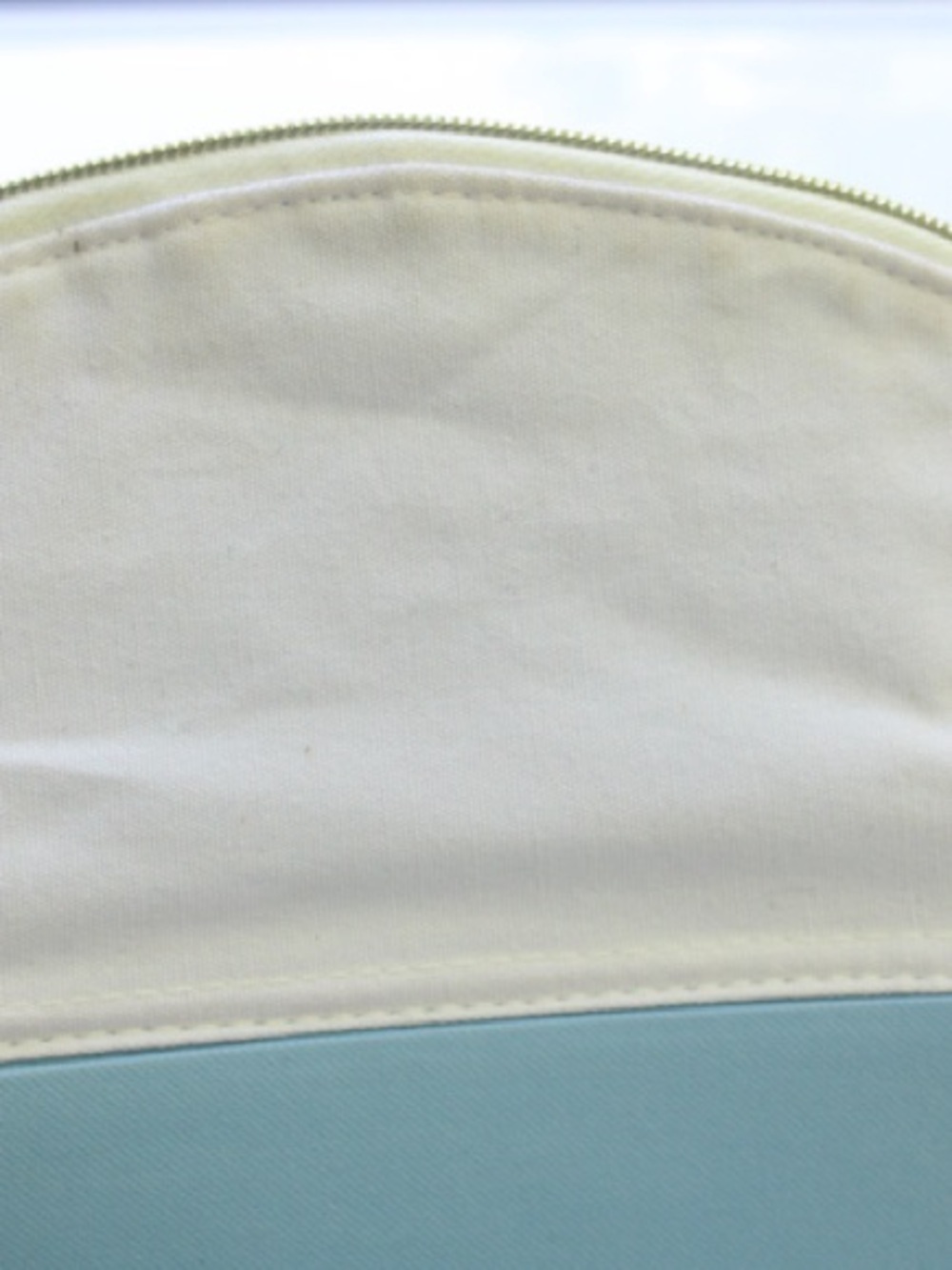 Bogg Bag Beauty and the Bogg cosmetics bag - Picture 8 of 10